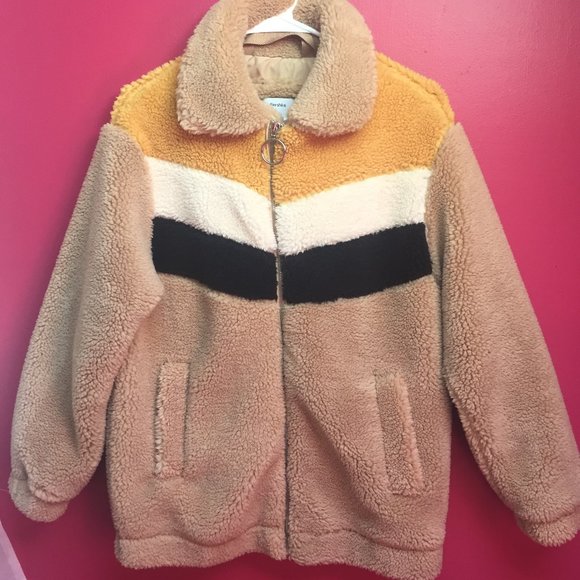 NWOT Bershka Shearling Oversized Jacket - Picture 2 of 3